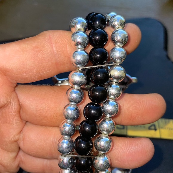 Vintage Black & White Zebra Print Multi Strand Silver Flower Stretch Bracelet 6” - Picture 9 of 12